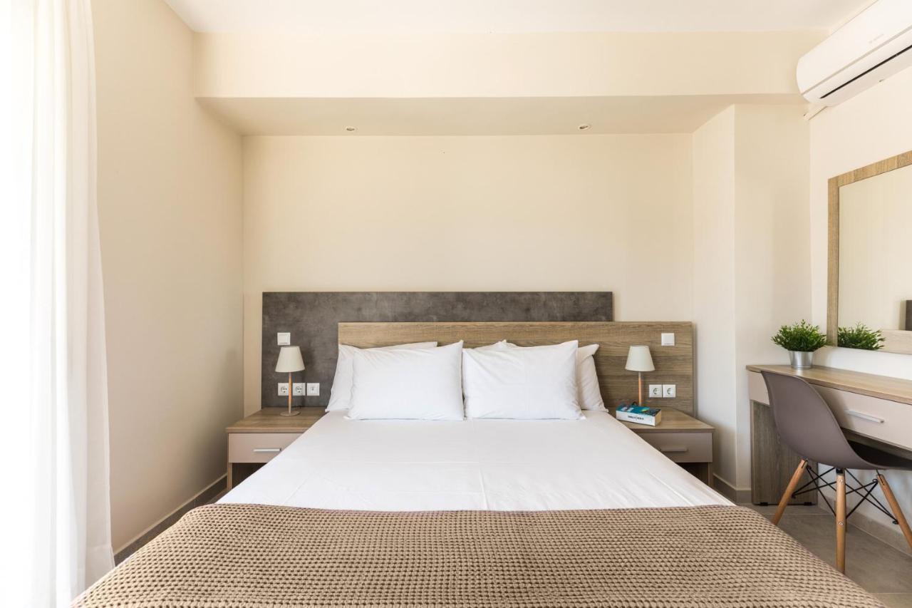 V Luxury Apartments Posidi Exterior photo