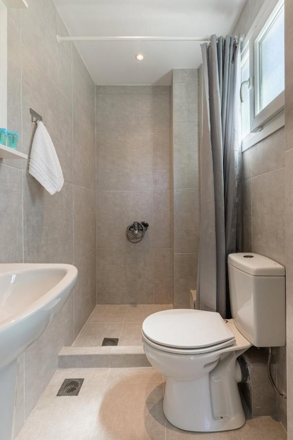 V Luxury Apartments Posidi Exterior photo