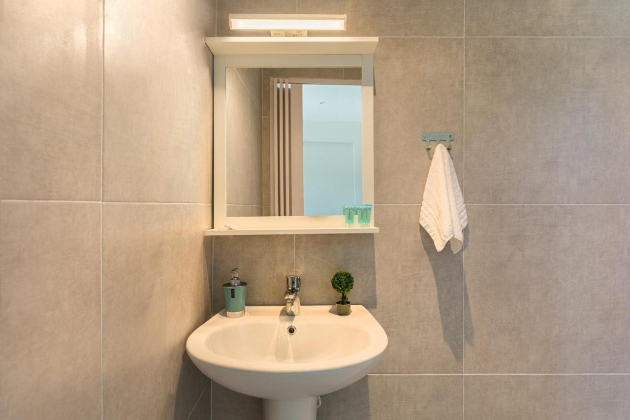 V Luxury Apartments Posidi Exterior photo